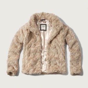 ABERCROMBIE & FITCH fluffy coat
